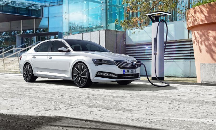  Skoda Superb iV 2019 года  (WW) (фото 1 из 55)